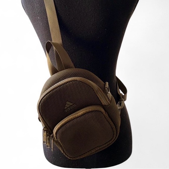 Adidas Air-Mesh Mini Backpack - Picture 2 of 5